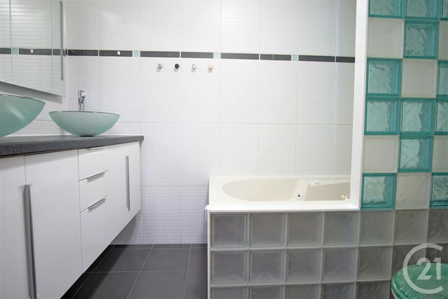 Appartement F4 &agrave; louer - 4 pi&egrave;ces - 81,64 m2 - Creteil - 94 - ILE-DE-FRANCE