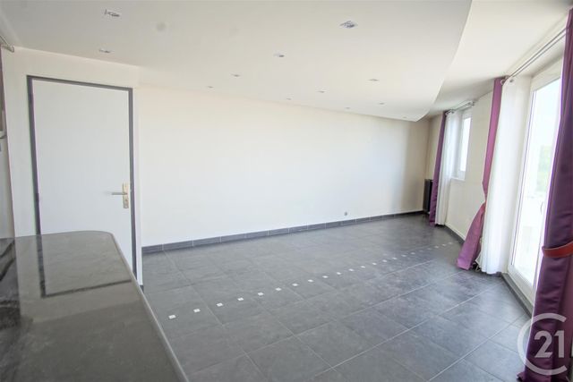 Appartement F4 &agrave; louer - 4 pi&egrave;ces - 81,64 m2 - Creteil - 94 - ILE-DE-FRANCE
