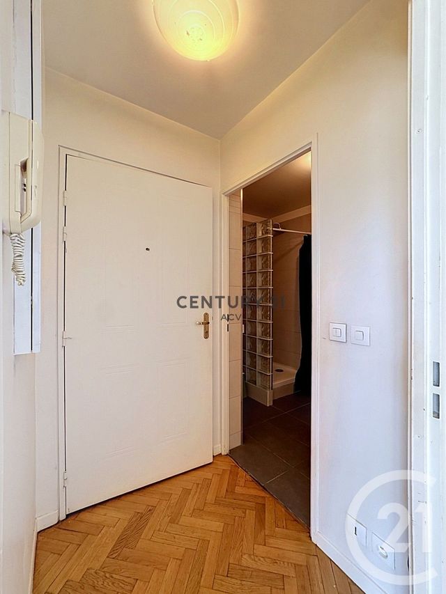 Appartement Studio &agrave; vendre - 1 pi&egrave;ce - 25,33 m2 - St Maurice - 94 - ILE-DE-FRANCE