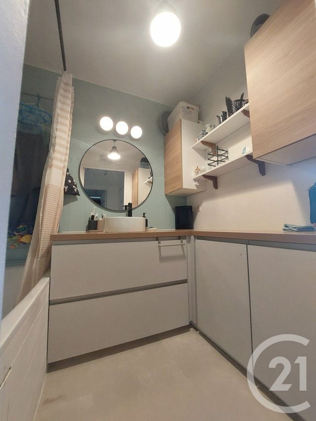 Appartement F4 &agrave; louer - 4 pi&egrave;ces - 76,10 m2 - Creteil - 94 - ILE-DE-FRANCE