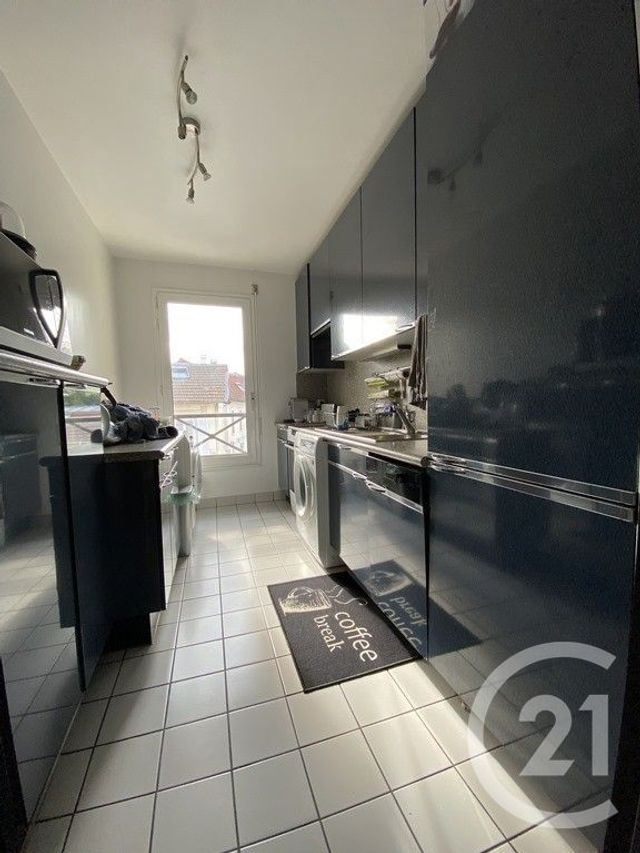 Appartement F3 &agrave; louer - 3 pi&egrave;ces - 65,30 m2 - Maisons Alfort - 94 - ILE-DE-FRANCE