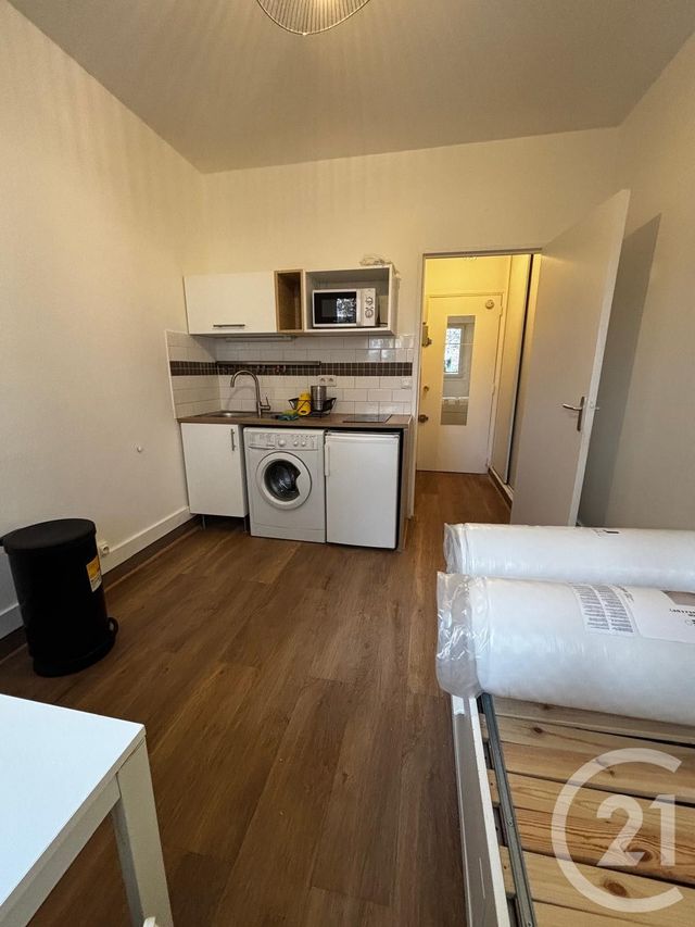 Appartement F1 &agrave; louer - 1 pi&egrave;ce - 15 m2 - Choisy Le Roi - 94 - ILE-DE-FRANCE