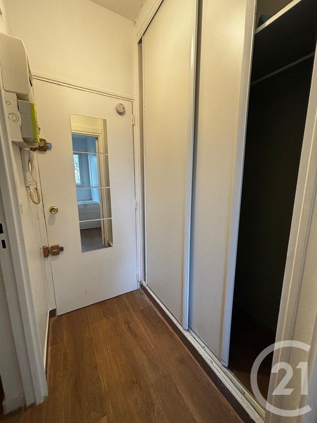Appartement F1 &agrave; louer - 1 pi&egrave;ce - 15 m2 - Choisy Le Roi - 94 - ILE-DE-FRANCE