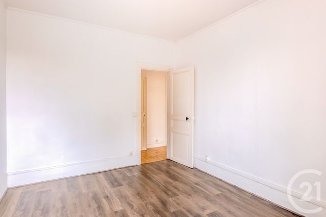 Appartement &agrave; vendre - 2 pi&egrave;ces - 43,67 m2 - Maisons Alfort - 94 - ILE-DE-FRANCE