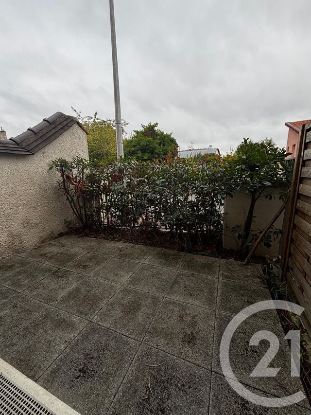 Appartement F1 &agrave; louer - 1 pi&egrave;ce - 22,40 m2 - Creteil - 94 - ILE-DE-FRANCE
