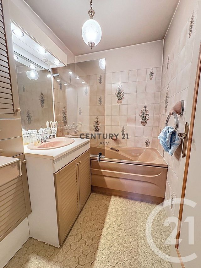 Appartement F5 &agrave; vendre - 5 pi&egrave;ces - 102,21 m2 - Maisons Alfort - 94 - ILE-DE-FRANCE