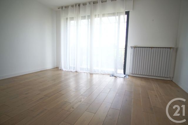 Appartement F4 à louer - 4 pièces - 112,22 m2 - Choisy Le Roi - 94 - ILE-DE-FRANCE