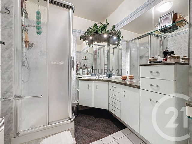 Appartement &agrave; vendre - 3 pi&egrave;ces - 71,48 m2 - Maisons Alfort - 94 - ILE-DE-FRANCE