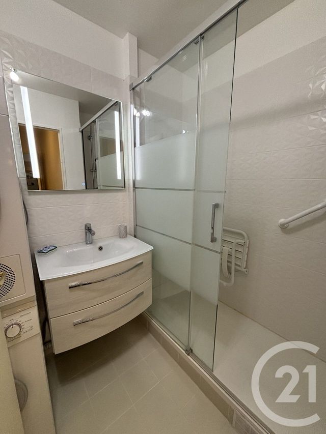 Appartement F3 à louer - 3 pièces - 68,15 m2 - Creteil - 94 - ILE-DE-FRANCE