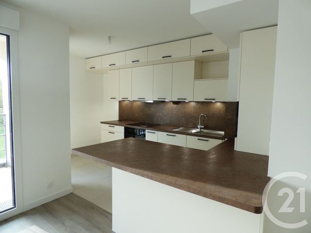 Appartement F3 à louer - 3 pièces - 74,78 m2 - Thiais - 94 - ILE-DE-FRANCE