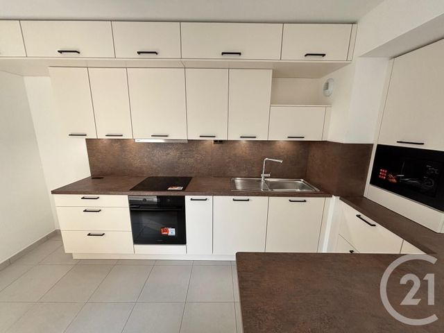 Appartement F3 à louer - 3 pièces - 74,78 m2 - Thiais - 94 - ILE-DE-FRANCE