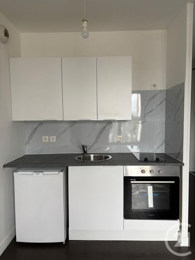 Appartement F1 &agrave; louer - 1 pi&egrave;ce - 25,20 m2 - Thiais - 94 - ILE-DE-FRANCE