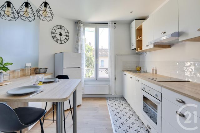 Appartement F1 &agrave; louer - 1 pi&egrave;ce - 29,22 m2 - Choisy Le Roi - 94 - ILE-DE-FRANCE