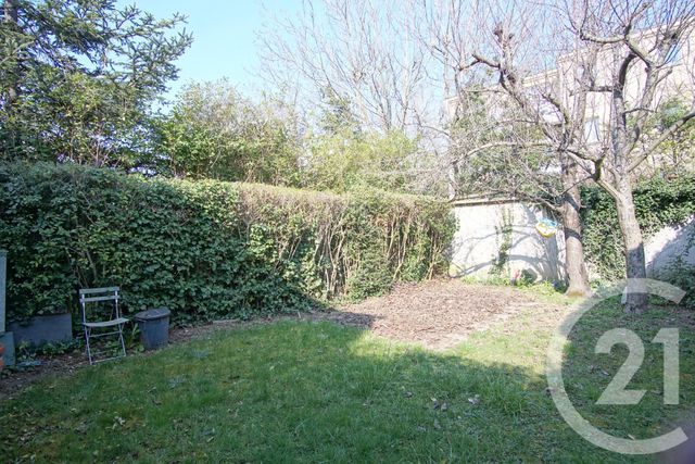 Appartement F4 &agrave; louer - 4 pi&egrave;ces - 88,04 m2 - Choisy Le Roi - 94 - ILE-DE-FRANCE