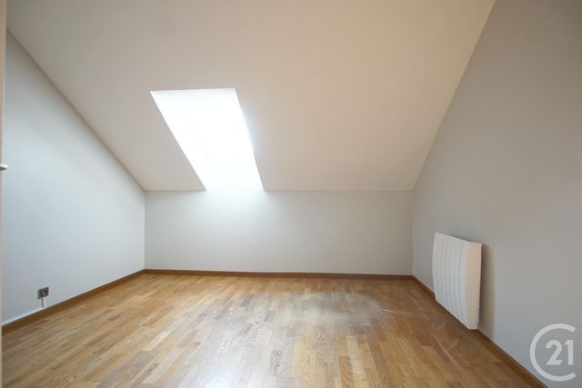 Appartement F4 &agrave; louer - 4 pi&egrave;ces - 88,04 m2 - Choisy Le Roi - 94 - ILE-DE-FRANCE