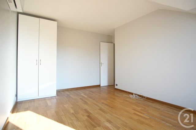 Appartement F4 &agrave; louer - 4 pi&egrave;ces - 88,04 m2 - Choisy Le Roi - 94 - ILE-DE-FRANCE
