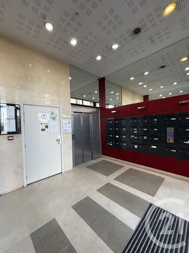 Appartement F2 &agrave; louer - 2 pi&egrave;ces - 40,92 m2 - Thiais - 94 - ILE-DE-FRANCE