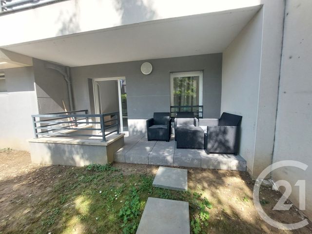 Appartement F1 &agrave; louer - 1 pi&egrave;ce - 32,15 m2 - Villeneuve Le Roi - 94 - ILE-DE-FRANCE
