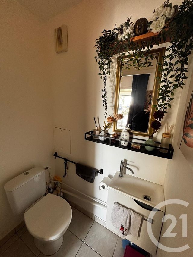 Appartement F3 &agrave; louer - 3 pi&egrave;ces - 63,96 m2 - Choisy Le Roi - 94 - ILE-DE-FRANCE