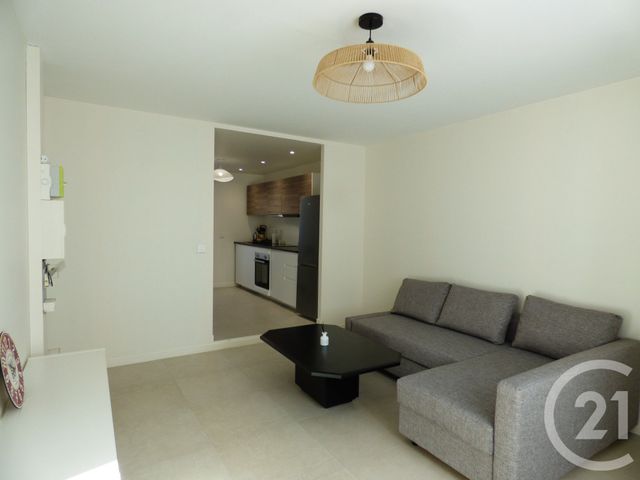 Appartement F2 &agrave; louer - 2 pi&egrave;ces - 39,37 m2 - Maisons Alfort - 94 - ILE-DE-FRANCE