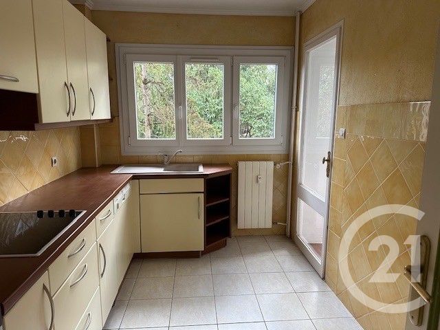 Appartement F4 à vendre - 4 pièces - 76,88 m2 - Toulon - 83 - PROVENCE-ALPES-COTE-D-AZUR