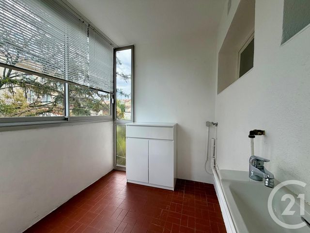 Appartement F4 à vendre - 4 pièces - 76,88 m2 - Toulon - 83 - PROVENCE-ALPES-COTE-D-AZUR