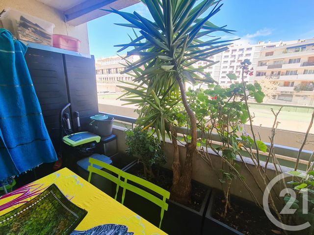 Appartement T4 &agrave; vendre - 4 pi&egrave;ces - 73,36 m2 - Toulon - 83 - PROVENCE-ALPES-COTE-D-AZUR