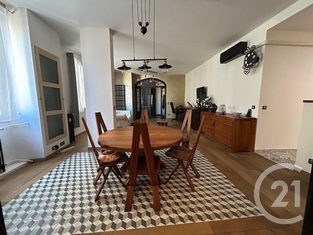 Appartement F5 à vendre - 5 pièces - 113 m2 - Toulon - 83 - PROVENCE-ALPES-COTE-D-AZUR