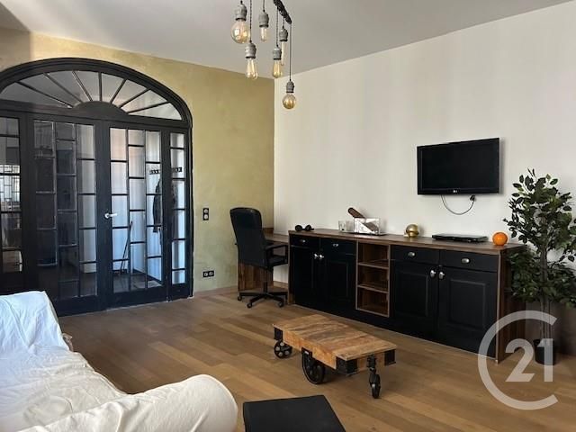 Appartement F5 à vendre - 5 pièces - 113 m2 - Toulon - 83 - PROVENCE-ALPES-COTE-D-AZUR