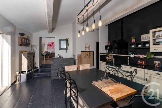 Maison &agrave; vendre - 6 pi&egrave;ces - 177,81 m2 - Ollioules - 83 - PROVENCE-ALPES-COTE-D-AZUR