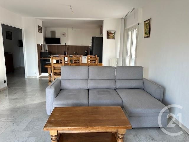 Appartement F4 &agrave; vendre - 4 pi&egrave;ces - 101,85 m2 - Toulon - 83 - PROVENCE-ALPES-COTE-D-AZUR