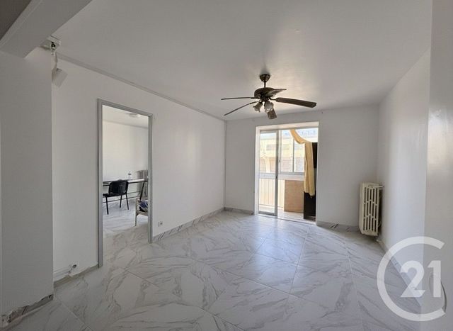 Appartement F4 à vendre - 4 pièces - 56,75 m2 - Toulon - 83 - PROVENCE-ALPES-COTE-D-AZUR