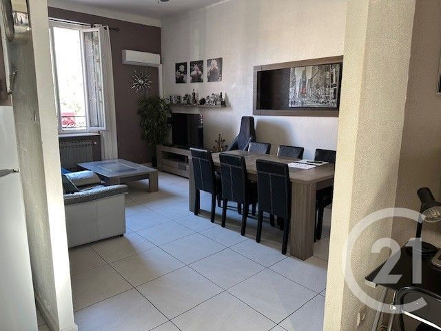 Appartement T4 &agrave; vendre - 4 pi&egrave;ces - 80 m2 - Toulon - 83 - PROVENCE-ALPES-COTE-D-AZUR
