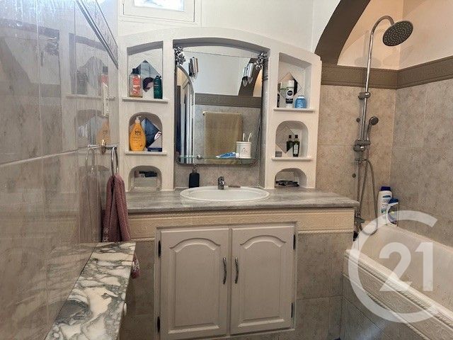 Appartement T4 &agrave; vendre - 4 pi&egrave;ces - 80 m2 - Toulon - 83 - PROVENCE-ALPES-COTE-D-AZUR