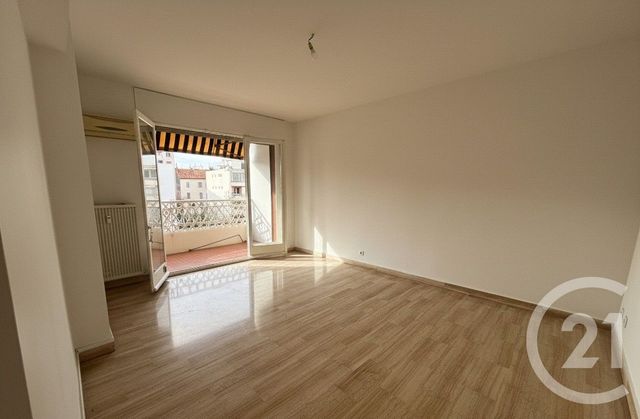 Appartement F2 &agrave; vendre - 2 pi&egrave;ces - 50 m2 - Toulon - 83 - PROVENCE-ALPES-COTE-D-AZUR