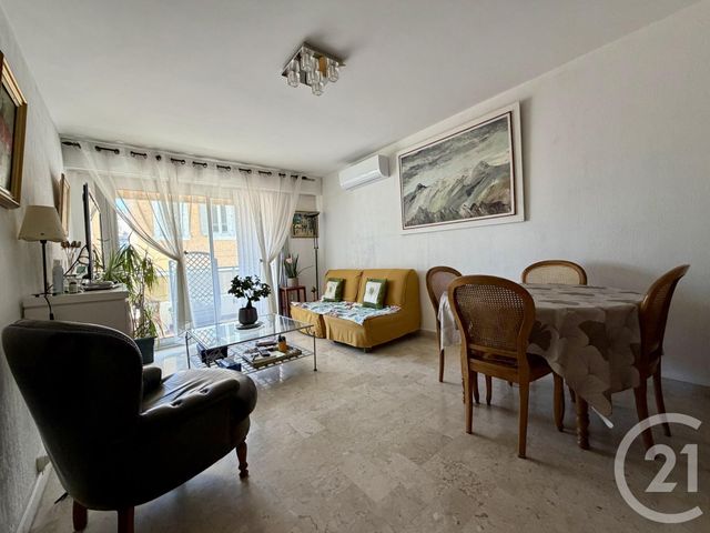 Appartement F2 à vendre TOULON