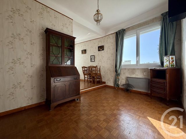 Appartement F4 &agrave; vendre - 4 pi&egrave;ces - 90 m2 - Toulon - 83 - PROVENCE-ALPES-COTE-D-AZUR