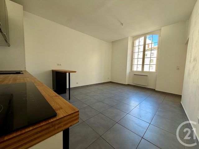 Appartement F4 &agrave; vendre - 4 pi&egrave;ces - 99,32 m2 - Toulon - 83 - PROVENCE-ALPES-COTE-D-AZUR