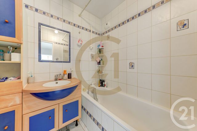 Appartement F3 &agrave; vendre - 3 pi&egrave;ces - 61,20 m2 - Villeurbanne - 69 - RHONE-ALPES