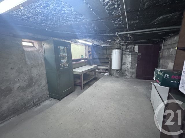 Appartement T3 &agrave; louer - 3 pi&egrave;ces - 54,26 m2 - Vaulx En Velin - 69 - RHONE-ALPES