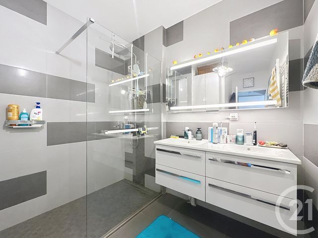 Appartement F4 à vendre - 4 pièces - 85 m2 - Montpellier - 34 - LANGUEDOC-ROUSSILLON