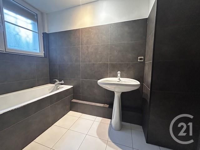 Appartement F3 &agrave; louer - 3 pi&egrave;ces - 63,52 m2 - Montpellier - 34 - LANGUEDOC-ROUSSILLON