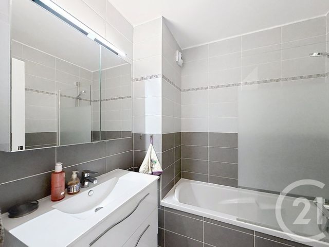 Appartement F4 &agrave; vendre - 4 pi&egrave;ces - 85 m2 - Montpellier - 34 - LANGUEDOC-ROUSSILLON