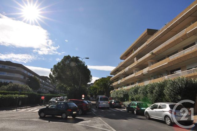 Parking &agrave; louer - 13 m2 - Montpellier - 34 - LANGUEDOC-ROUSSILLON