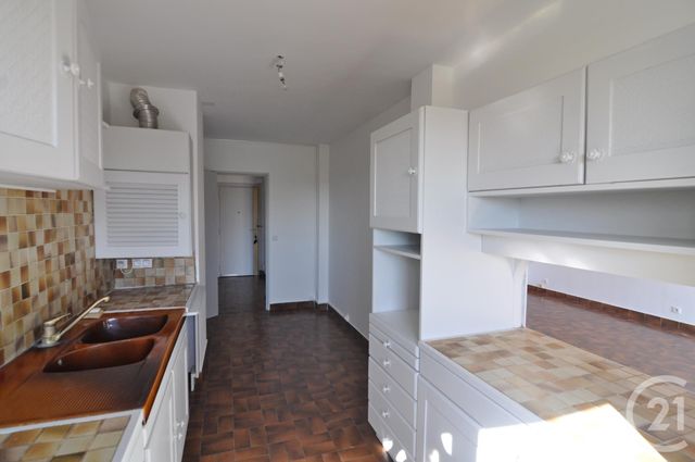 Appartement F4 &agrave; louer - 4 pi&egrave;ces - 90 m2 - Montpellier - 34 - LANGUEDOC-ROUSSILLON