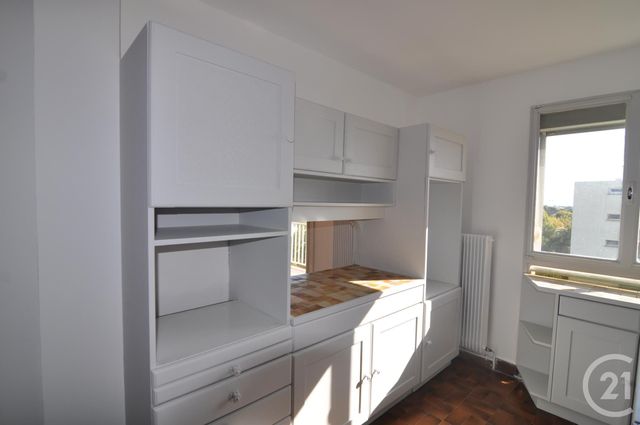 Appartement F4 &agrave; louer - 4 pi&egrave;ces - 90 m2 - Montpellier - 34 - LANGUEDOC-ROUSSILLON