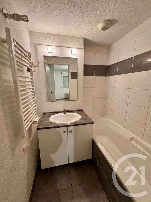 Appartement F2 &agrave; louer - 2 pi&egrave;ces - 33,49 m2 - Montpellier - 34 - LANGUEDOC-ROUSSILLON