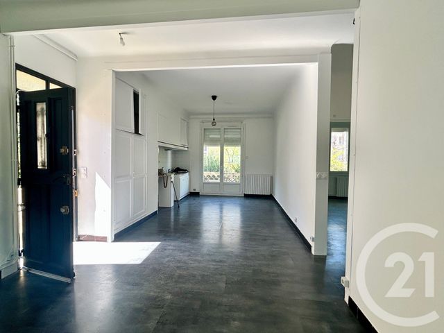 Appartement F3 &agrave; louer - 3 pi&egrave;ces - 67,90 m2 - Montpellier - 34 - LANGUEDOC-ROUSSILLON