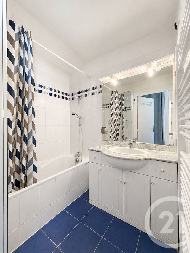Appartement F4 &agrave; louer - 4 pi&egrave;ces - 77,64 m2 - Montpellier - 34 - LANGUEDOC-ROUSSILLON