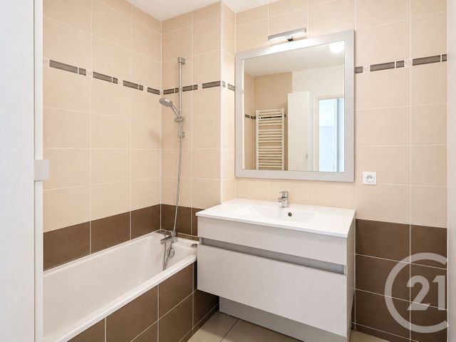 Appartement F3 &agrave; louer - 3 pi&egrave;ces - 64,58 m2 - Montpellier - 34 - LANGUEDOC-ROUSSILLON